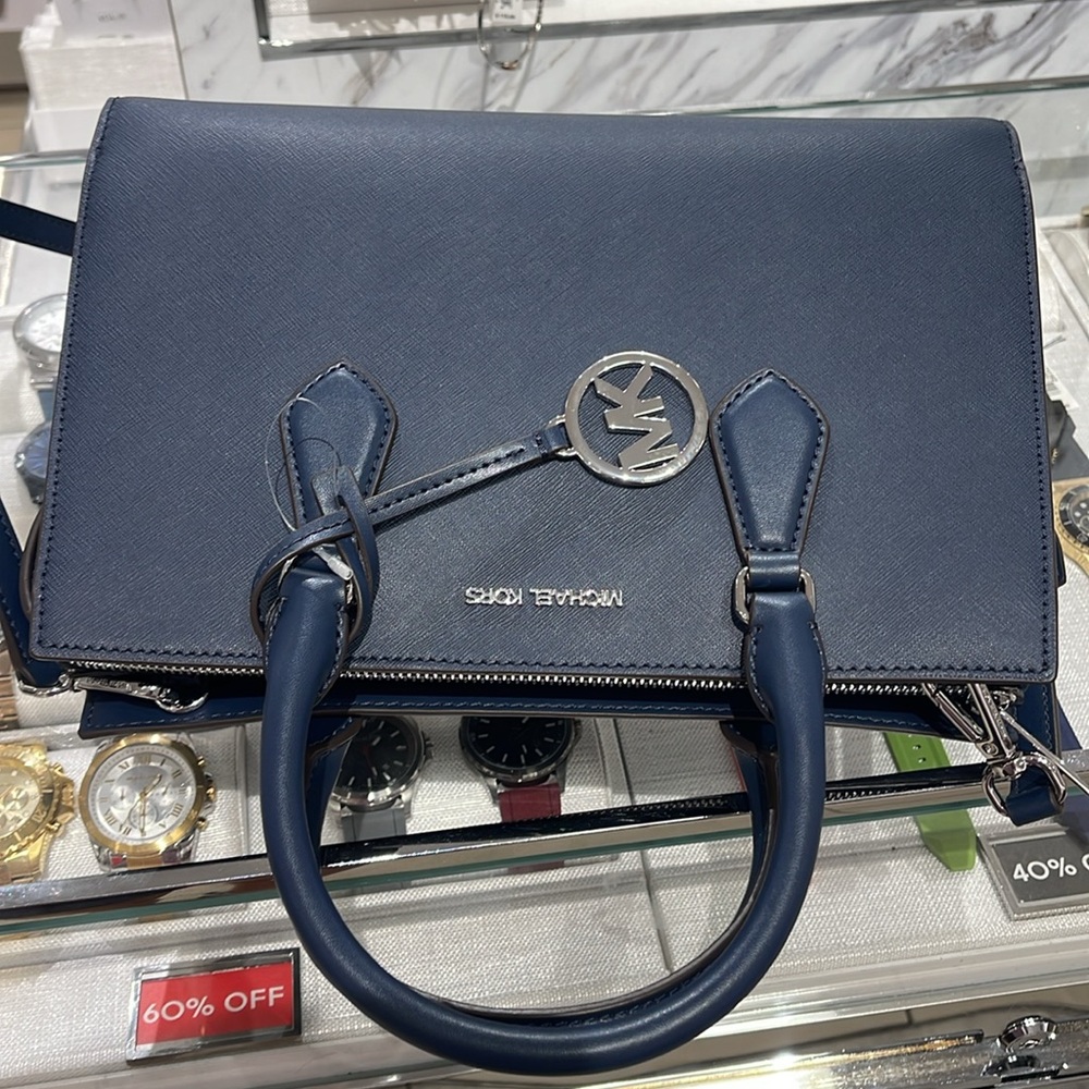 Michael Kors Sheila Medium Center Zip Satchel Crossbody Bag
Navy 
NWT - Picture 9 of 16